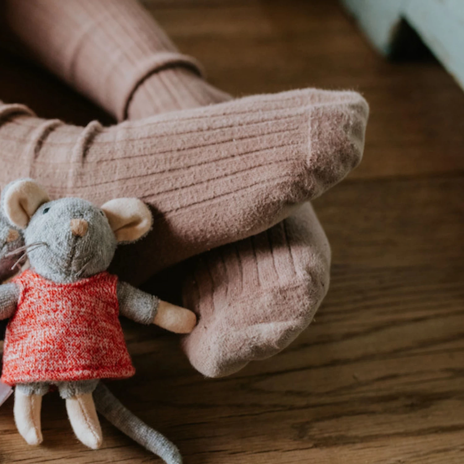 Het Muizenhuis Knuffel Muis Julia 6 Het Muizenhuis Knuffel Muis Julia - Afbeelding 4