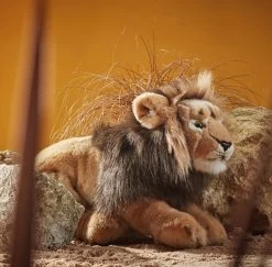 Living Nature Knuffel Leeuw Liggend 45 Cm 7 Living Nature Knuffel Leeuw Liggend 45 Cm -Speelgoed Kortingswinkel image 2096