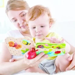 Hape Baby's Insectenboek 8 Hape Baby's Insectenboek -Speelgoed Kortingswinkel image 2717